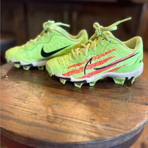 Nike Kids Highlighter Cleats